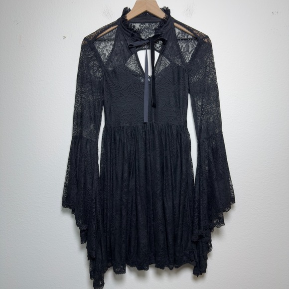 Killstar Women Shes Stardust Lace‎ Mini Dress Small Black Goth Grunge Witchy - Picture 3 of 13